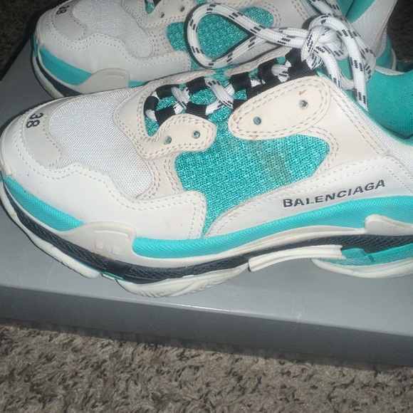 Authentic Gently Used/ Like New Balenciaga Sneakers - Picture 3 of 10